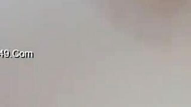 Today Exclusive- Sexy Desi Girl Shows Fingering On Vc