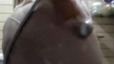 Devar Spying Indian Bhabhi For Taking Bath In Saree