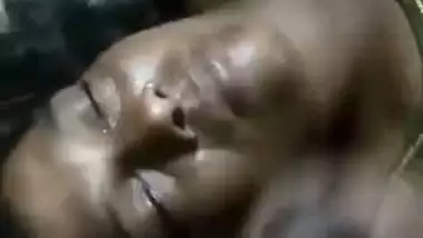Poor Tamil maid takes her lover’s Indian cum in mouth