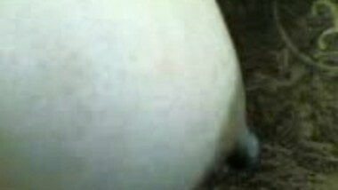 Hot Aunty Boobs