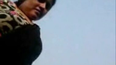 Wife gives blowjob on camera