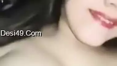 Today Exclusive- Sexy Paki Girl Showing Her Boobs And Wet Pussy