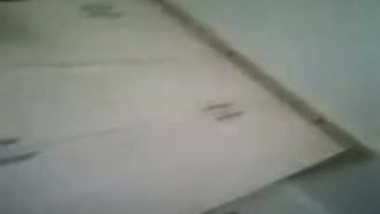 slutty girl recorded nude by her man