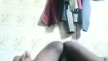 Husband drills his wife’s wet pussy in desi sex MMS