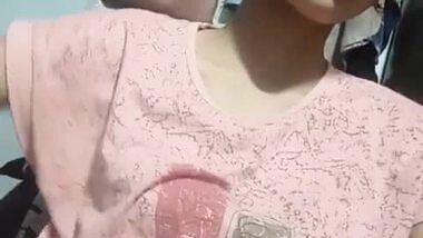 Hot Girl Showing Cute Boobs