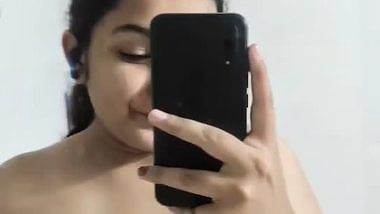 Mallu girlfriend topless update video for boyfriend