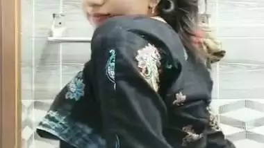 Paki sexy maal 1 more clip updates