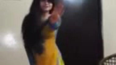 Private desi girl sexy dance