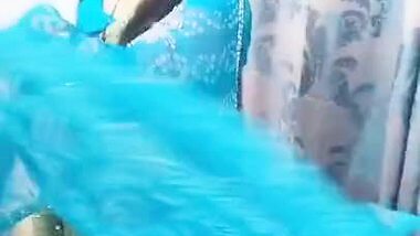 Mast kanchan gujrati gaand in saree