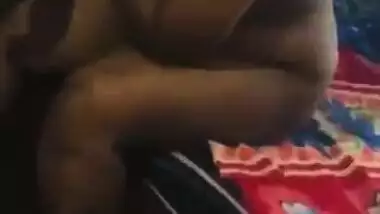 Mature south Indian slut giving nude blowjob