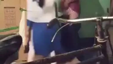 Peeping Tom makes XXX vid of Desi college girl fucking her professor