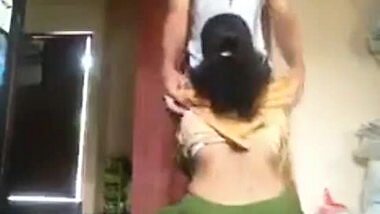 Sexy Tamil Maid Giving Amazing Blowjob