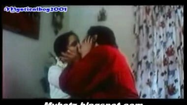 Desi masala reshma first night sex scene saree lifted