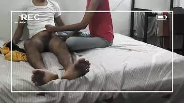Sri Lankan Spa Massage Handjob අම්මෝ ස්පා එකේ සැප