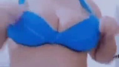 Sexy Paki Tanker Babe Part 1