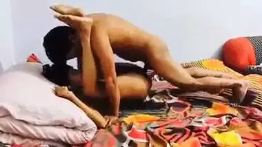 Pune hot naked bhabhi sex mms video