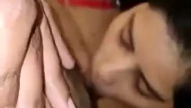 Sexy, big boob GF gives an Indian blowjob in bed