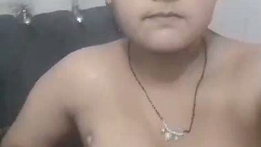 Chubby bhabhi nude bath viral video making