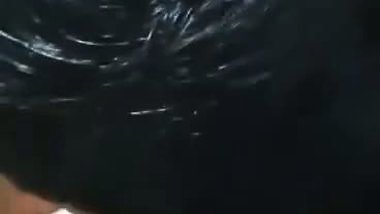 Mature affair bhabhi boob press in blanket viral MMS