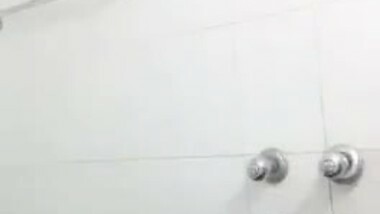 Yea keya kar deya tum nay hindi audio