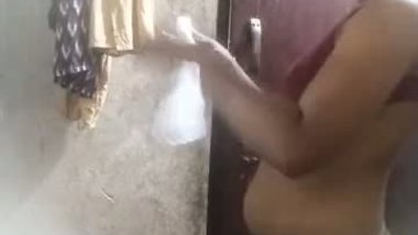 Village big ass desi bhabhi bathing