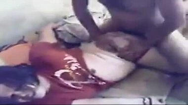 Gujarati wife gets her sexual lust satisfied by lover