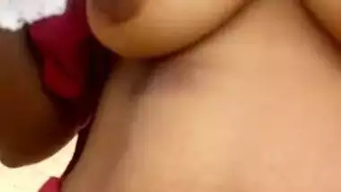 Tamil village wife outdoor boobs show video