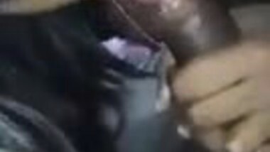 SL Tamil girl blowjob