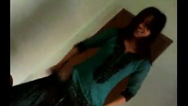 Cute Delhi babe dressing-up after sex free porn tube