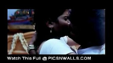 Online Suhaag Raat Video
