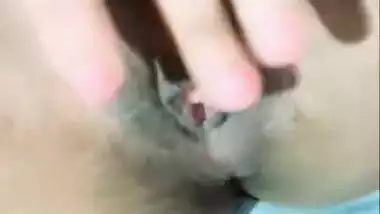 Wet Pussy Fingering