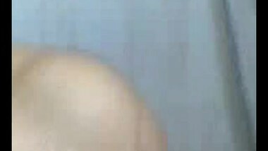 fat desi aunty bathing 