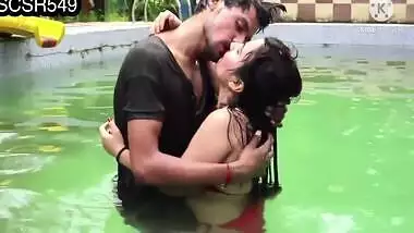 Super Hot And Sexy Desi Woman Fucked Hard By Bf