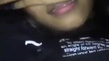 Delhi Girl’s Pussy Fucking MMS