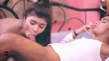 A young guy gets an Indian blowjob from a sexy call girl