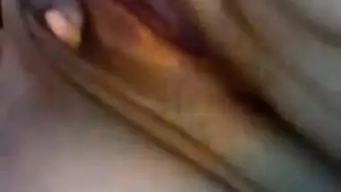 Chandigarh Kudi wid Super Hot n Sexy Figure Selfie
