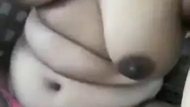 Desi indian girl nude boobs and pussy show