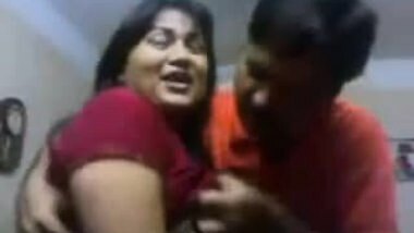 Lubricious Indian bhabhi lets her lover fondle her