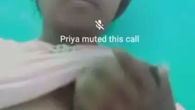Moti boobed desi bhabhi full nude video