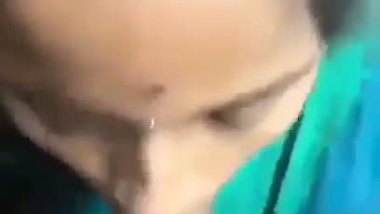 Chennai lady gives a Tamil blowjob to her Devar