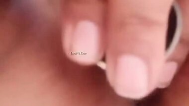 Today Exclusive-horny Desi Bhabhi Shows Her Boobs And Pussy Part 70