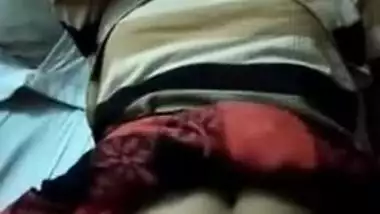 Exclusive- Sexy Desi Bhabhi Brest Pressing And Pussy Capture By Hubby