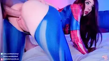 Sexy Mary Jane fucks in Spiderman costume - MollyRedWolf