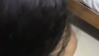 18-year-old desi girl’s erotic blowjob MMS with BF