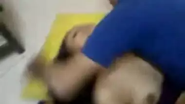 Indian porn sites presents leaked blue film video of desi aunty Supriya