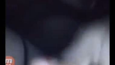 Village Bangla sex girl viral play with body parts