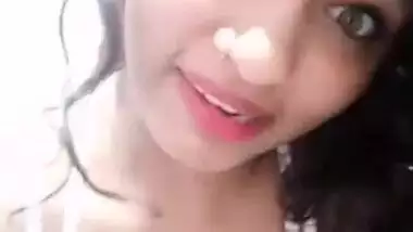 Sexy Hindi Girl Dirty Talk Showing Boobs To Cousin