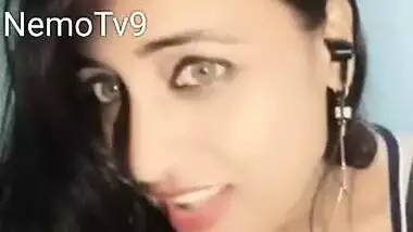 Shilpi Hot Girl, Cleavage shown Video Call