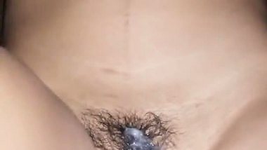 Sexy Mumbai babe sucking a dick in Indian MMS