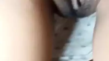 Paki Cute Girl Showing Pussy and Ass